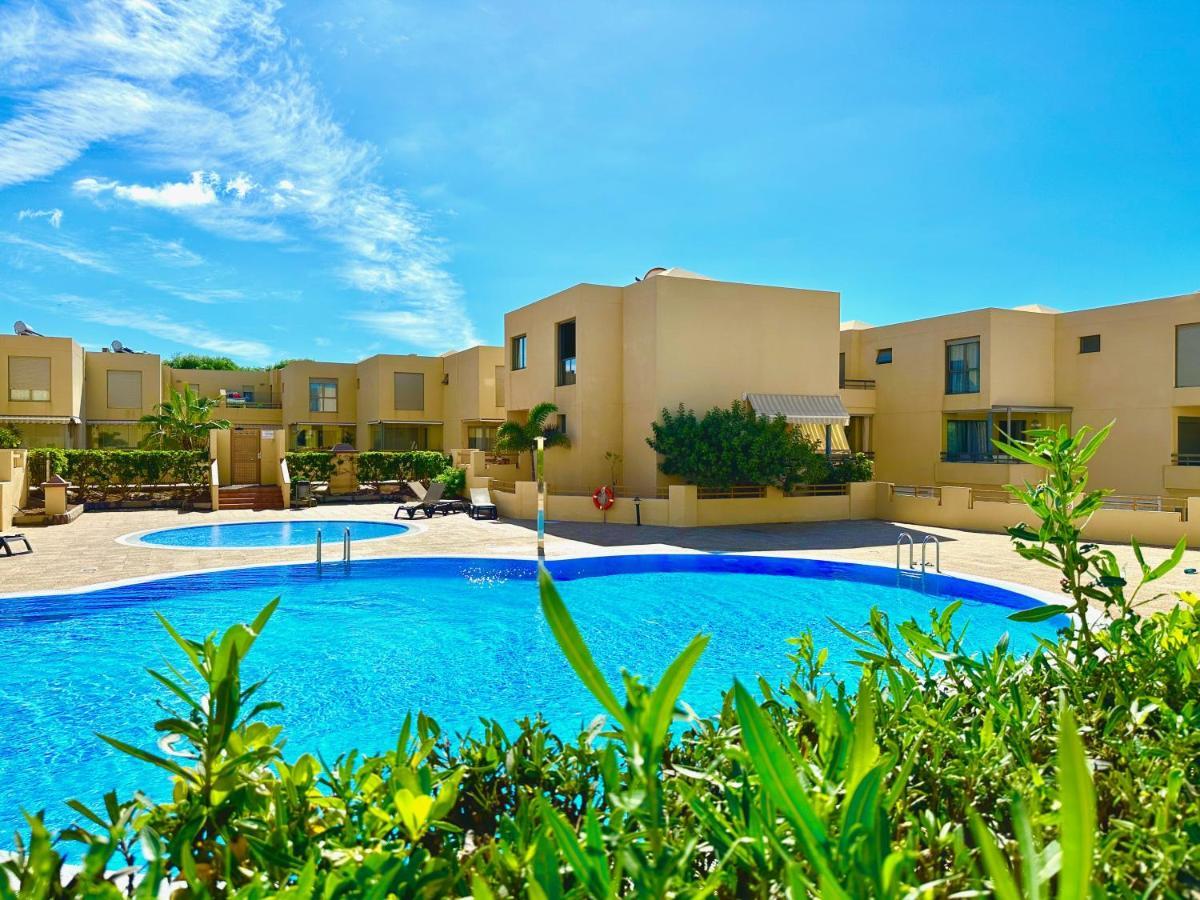 Pambnb - 250M To Beach, Family Pools, Wi-Fi & Bbq Гранадилла-де-Абона Экстерьер фото
